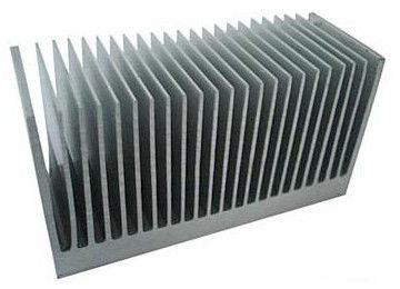 Heatsink штранг-прессования брызга порошка перфторуглеводорода покрынный алюминиевый для алюминиевого радиатора