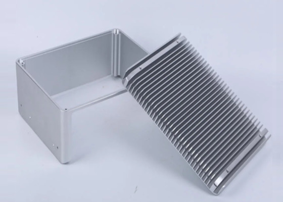 6061 проводной профиль штранг-прессования Heatsink окиси для промышленного компьютера